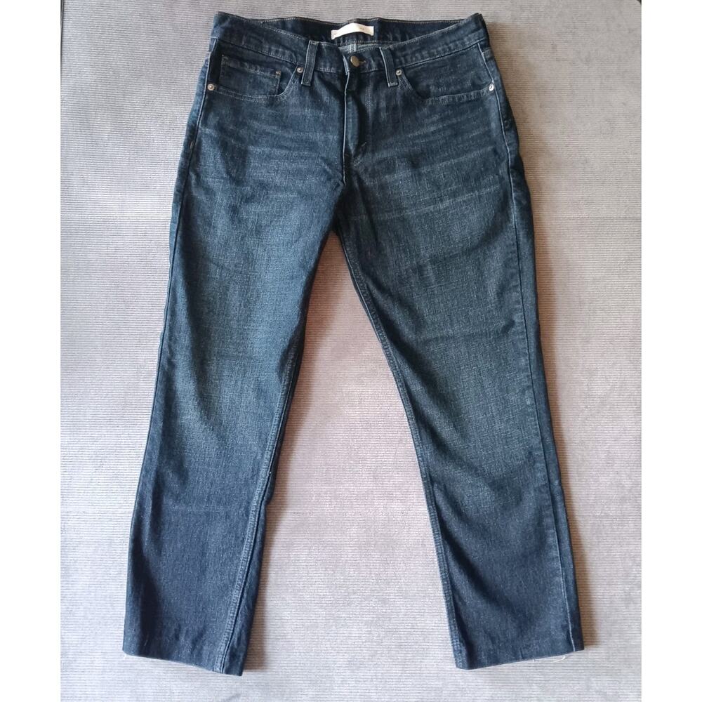 Signature Levi Strauss Jeans Mens (Measures 33x26)‎ Dark Wash Slim Fit Denim